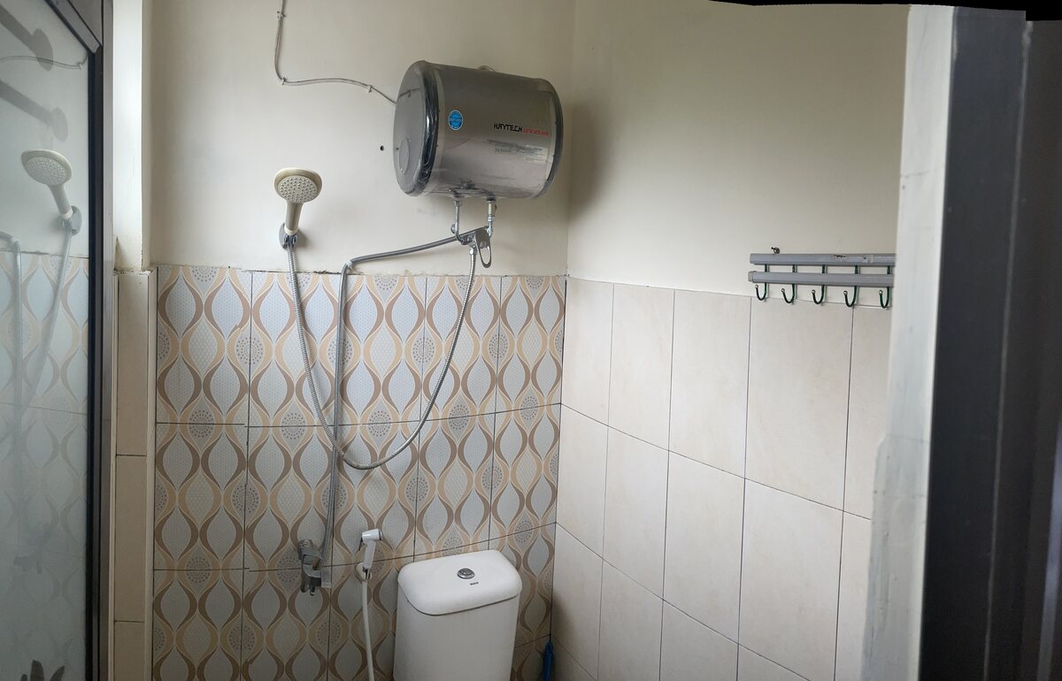 https://ibook.com.my/storage/15000/Toilet_(10).jpg