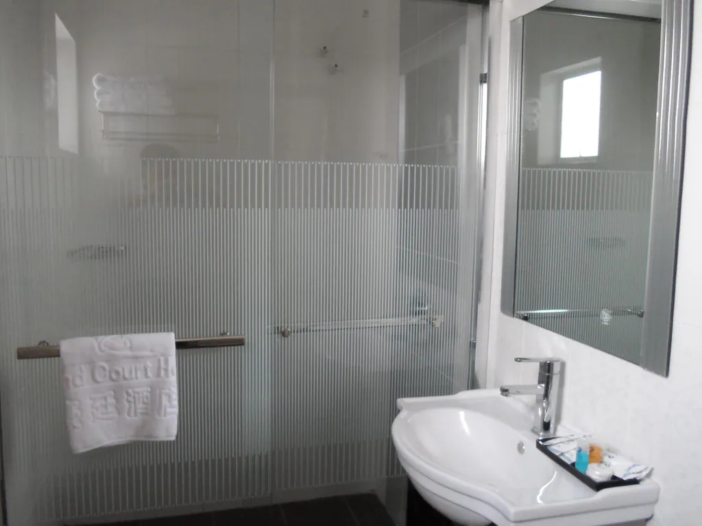 https://ibook.com.my/storage/18378/toilet.jpg