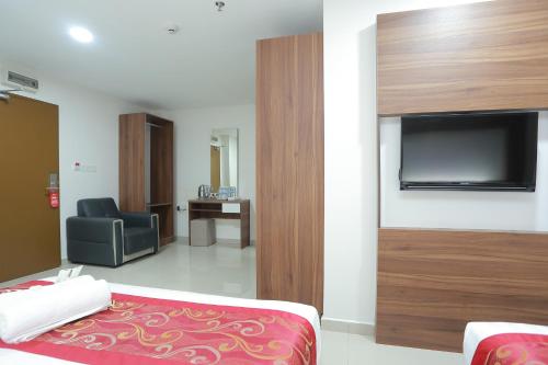 Shared lounge or TV area