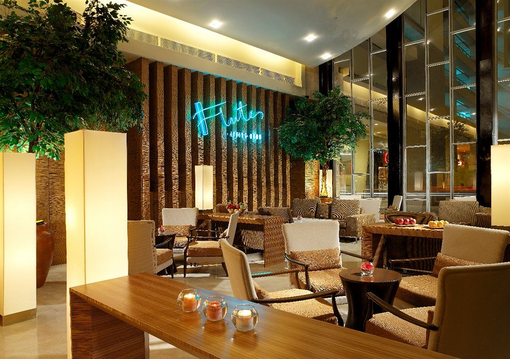 Hotel Lounge